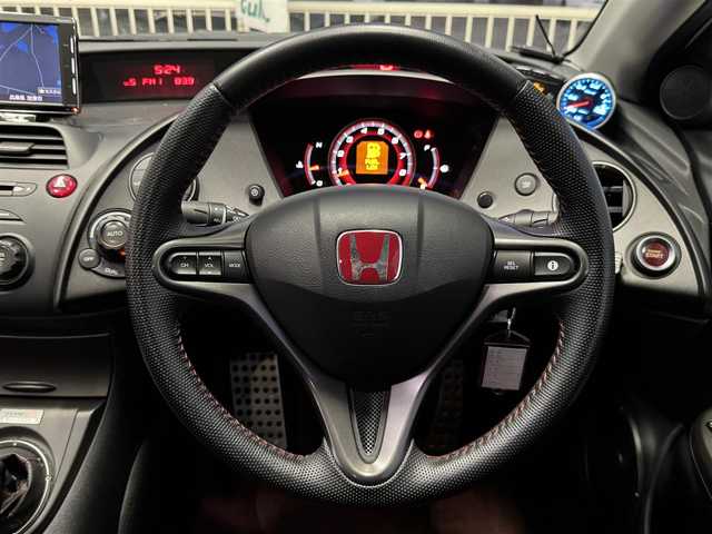 ホンダ シビック タイプR ユーロ 兵庫県 2009(平21)年 3.5万km チャンピオンシップホワイト アドバン18インチAW/Defiインマニ圧メーター/DefiアドバンスZDマルチ表示計/社外ポータブルナビ/ETC/ステアリングリモコン/純正オーディオ/リアパーキングセンサー/革巻きステアリング/タイプR専用シート/6速MT/キセノンヘッドライト/キーレスキー/プッシュスタート/純正ホイール積み込み（スタッドレス）