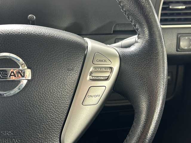 日産 セレナ ハイウェイS S HV Aセーフ 佐賀県 2014(平26)年 6.3万km ブリリアントホワイトパール 社外ＳＤナビ/（AM FM SD USB Ipod HDMI AUX Bluetooth）/後席用モニター　/全方位カメラ　/ETC/ワンセグTV/横滑り防止　/ふらつき警報　/衝突軽減　/レーンキープアシスト　/クルーズコントロール　/両側電動パワースライドドア　/純正フロアマット　/純正１６インチアルミホイール/スマートキー/スペアキー/電動格納ミラー/ドアバイザー