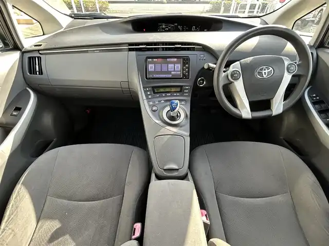 トヨタ プリウス S 群馬県 2011(平23)年 6.5万km ホワイトパールクリスタルシャイン (株)IDOMが運営する【じしゃロン伊勢崎店】の自社ローン専用車両になりますこちらは現金またはオートローンご利用時の価格です。自社ローンご希望の方は別途その旨お申付け下さい/純正SDナビゲーション/CD/ワンセグTV/AM/FM/ETC/オートライト/ドアバイザー/純正フロアマット