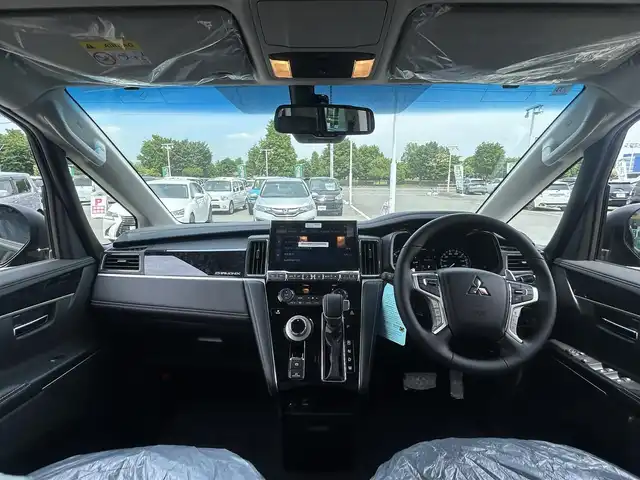 三菱 デリカＤ：５ シャモニー 栃木県 2025(令7)年 0.1万km未満 黒Ⅱ ４WD/純正11型ナビゲーション/フルセグ / Bluetooth / USB / HDMI/アラウンドビューモニター/LEDヘッドライト/オートライト/フォグランプ/後退時車両検知警報システム/後側方車両検知警報システム/横滑り防止/レーンキープアシスト/アイドリングストップ/クルーズコントロール/純正AW18インチ/ステアリングヒーター/シートヒーター（D＋N席）/D席パワーシート/パワーバックドア/両側パワースライドドア/スペアキー1本