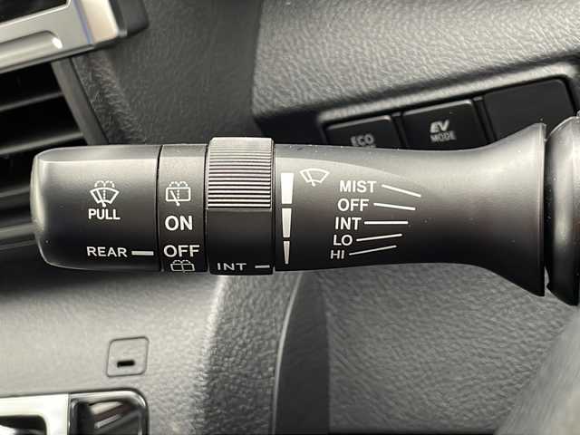 トヨタ シエンタ ハイブリッド G クエロ 千葉県 2019(平31)年 1.7万km ホワイトパールクリスタルシャイン ワンオーナー/純正SDナビ/（フルセグ/Bluetooth/CD/DVD/FM/AM）/レーンキープアシスト/プリクラッシュセーフティ/クリアランスソナー/先行車発進お知らせ/両側パワースライドドア/全方位カメラ/クルーズコントロール/ハーフレザーシート/革巻きステアリング/ステアリングスイッチ/ビルトインETC/オートマチックハイビーム/オートライト/LEDヘッドライト/フォグライト/スマートキー/プッシュスタート/横滑り防止