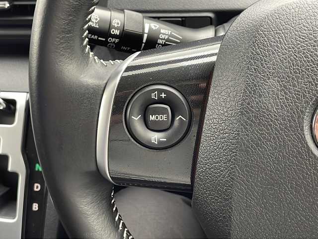 トヨタ シエンタ ハイブリッド G クエロ 千葉県 2019(平31)年 1.7万km ホワイトパールクリスタルシャイン ワンオーナー/純正SDナビ/（フルセグ/Bluetooth/CD/DVD/FM/AM）/レーンキープアシスト/プリクラッシュセーフティ/クリアランスソナー/先行車発進お知らせ/両側パワースライドドア/全方位カメラ/クルーズコントロール/ハーフレザーシート/革巻きステアリング/ステアリングスイッチ/ビルトインETC/オートマチックハイビーム/オートライト/LEDヘッドライト/フォグライト/スマートキー/プッシュスタート/横滑り防止