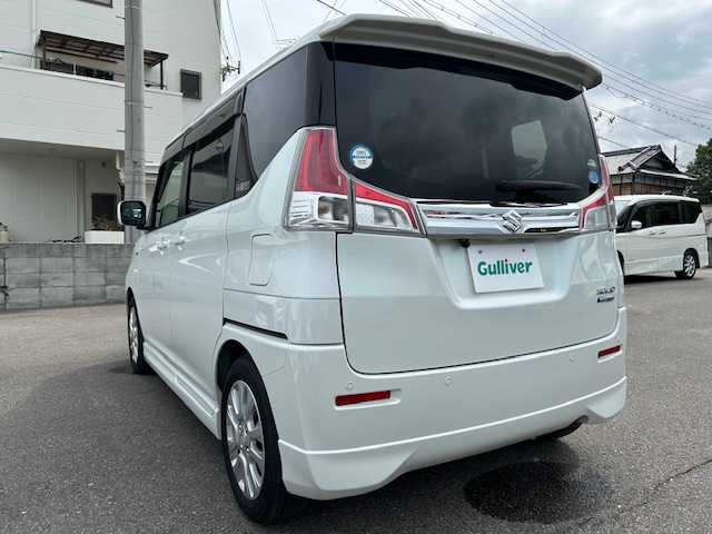スズキ ソリオ 大阪府 2019(令1)年 2.1万km ピュアホワイトP KENWOODナビ/バックカメラ/ABS/横滑り防止装置/コーナーセンサー（前後）/レーンキープアシスト/盗難防止装置/衝突軽減システム/アイドリングストップ/クルーズコントロール（追従走行有）/オートライト/オートハイビーム/純正アルミホイール/片側パワースライドドア/ミュージックプレイヤー接続/CDチェンジャー/スマートキー