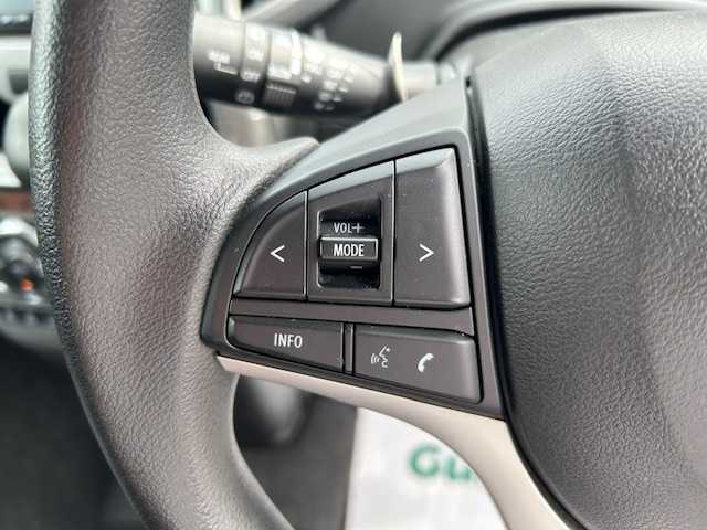 スズキ ソリオ 大阪府 2019(令1)年 2.1万km ピュアホワイトP KENWOODナビ/バックカメラ/ABS/横滑り防止装置/コーナーセンサー（前後）/レーンキープアシスト/盗難防止装置/衝突軽減システム/アイドリングストップ/クルーズコントロール（追従走行有）/オートライト/オートハイビーム/純正アルミホイール/片側パワースライドドア/ミュージックプレイヤー接続/CDチェンジャー/スマートキー