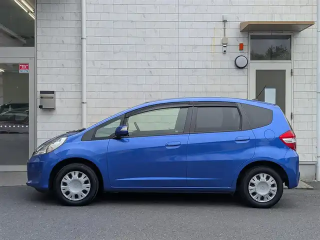 ホンダ フィット G スマートセレクション 埼玉県 2012(平24)年 3.5万km アズールブルーメタリック ワンオーナー/純正ナビ/バックカメラ/ETC/スマートキー/スペアキーあり/ヘッドライトレベライザー/ドアバイザー/フロアマット