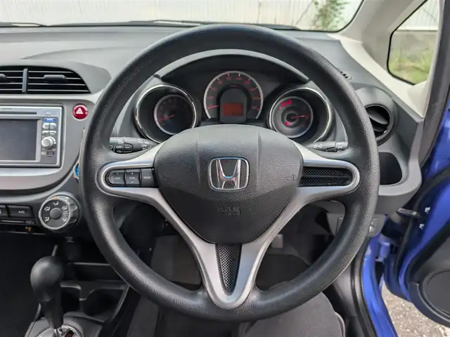ホンダ フィット G スマートセレクション 埼玉県 2012(平24)年 3.5万km アズールブルーメタリック ワンオーナー/純正ナビ/バックカメラ/ETC/スマートキー/スペアキーあり/ヘッドライトレベライザー/ドアバイザー/フロアマット