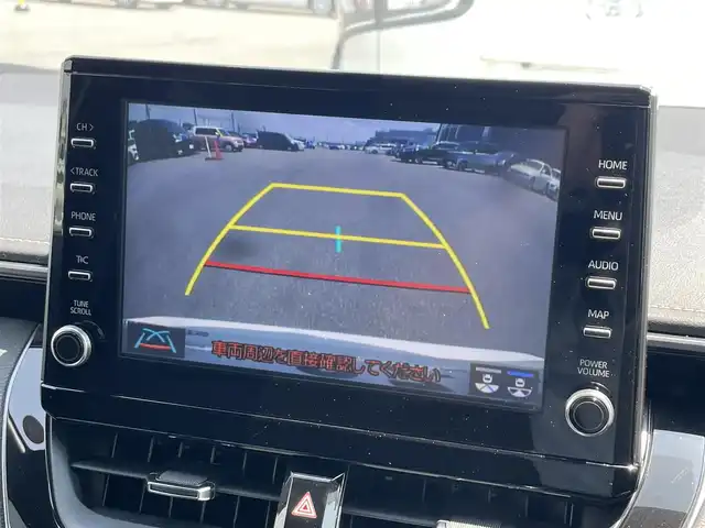 トヨタ カローラツーリング ハイブリッド ダブルバイビー 滋賀県 2020(令2)年 1.6万km ホワイトパールクリスタルシャイン 禁煙車/純正9インチナビ/・フルセグTV・Bluetooth・Miracast・AM・FM/モデリスタエアロ/バックカメラ/ビルトインETC/前後ドライブレコーダー/電動パーキングブレーキ/ブレーキホールド/レーダークルーズコントロール/ハーフレザーシート/ハーフレザーシート/横滑り防止機能/オートハイビーム/ブラインドスポットモニター/純正フロアマット/純正17インチアルミホイール