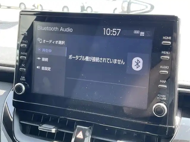 トヨタ カローラツーリング ハイブリッド ダブルバイビー 滋賀県 2020(令2)年 1.6万km ホワイトパールクリスタルシャイン 禁煙車/純正9インチナビ/・フルセグTV・Bluetooth・Miracast・AM・FM/モデリスタエアロ/バックカメラ/ビルトインETC/前後ドライブレコーダー/電動パーキングブレーキ/ブレーキホールド/レーダークルーズコントロール/ハーフレザーシート/ハーフレザーシート/横滑り防止機能/オートハイビーム/ブラインドスポットモニター/純正フロアマット/純正17インチアルミホイール