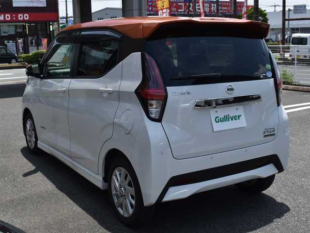 日産 デイズ HWS X プロパイロットED 兵庫県 2020(令2)年 7万km プレミアムサンシャインオレンジメタリック/シルキーホワイト プロパイロット/インテリジェントエマージェンシブレーキ/純正LEDヘッドライトヘッドライト/革巻きステアリング/アラウンドビューモニター/スマートキー×2/オートブレーキホールド/純正14インチアルミホイール/新車時保証書