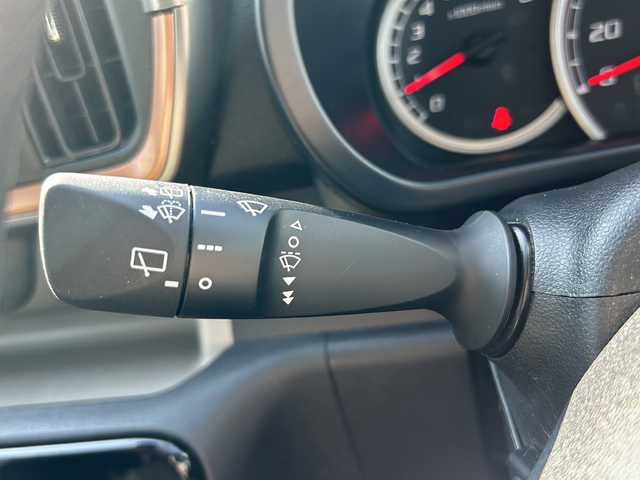 トヨタ パッソ モーダ 山梨県 2020(令2)年 1.4万km マゼンタベリーマイカM 4WD/純正ナビ/BT/TV/バックカメラ/純正フロアマット/アイドリングストップ/スマートアシスト/プッシュスタート/スマートキー/LEDヘッドライト/ステアリングリモコン/コーナーセンサー前後/運転席シートヒーター/オートマチックハイビーム