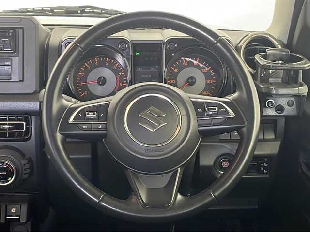 スズキ ジムニー XC 栃木県 2021(令3)年 2.3万km ピュアホワイトP ＫＥＮＷＯＯＤオーディオ（U330BTH)/デュアルセンサーブレーキサポート/クルーズコントロール/シートヒーター/AUTOエアコン/AUTOライト/LEDヘッドライト/純正フロアマット/純正ドアバイザー