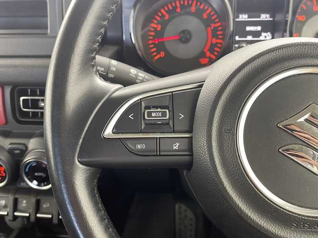 スズキ ジムニー XC 栃木県 2021(令3)年 2.3万km ピュアホワイトP ＫＥＮＷＯＯＤオーディオ（U330BTH)/デュアルセンサーブレーキサポート/クルーズコントロール/シートヒーター/AUTOエアコン/AUTOライト/LEDヘッドライト/純正フロアマット/純正ドアバイザー