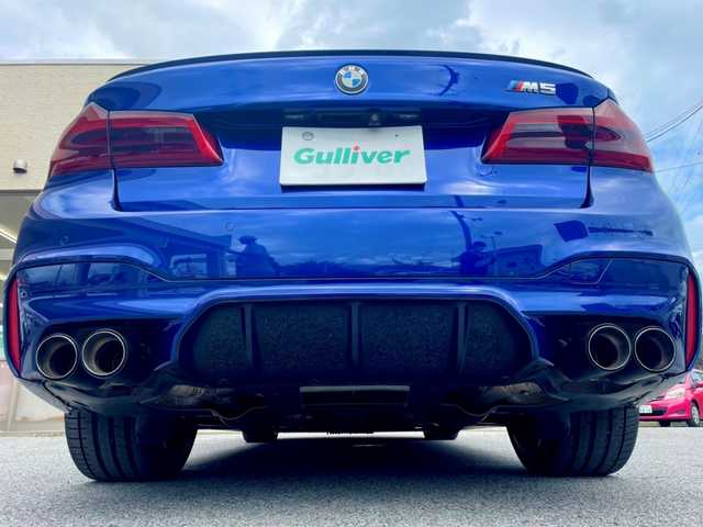 ＢＭＷ Ｍ５ 滋賀県 2019(令1)年 2.2万km マリナベイブルー アイゼンマンマフラー/TECH-M ECU制御/　・馬力約50UP/　・トルク約3割増/　・バブリングUP/黒フルレザーメリノインテリア/コンフォートP/スプリングスローダウン/Mキャリパー/パワーシート/メモリシート/シートヒーター/シートベンチレーション/シートマッサージ機能/Harman Kardon/全方位カメラ/純正ナビ/パドルシフト/純正フロアマット/純正20インチAW