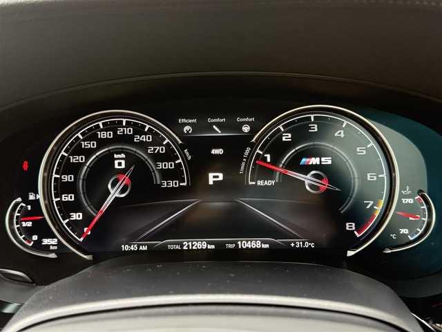 ＢＭＷ Ｍ５ 滋賀県 2019(令1)年 2.2万km マリナベイブルー アイゼンマンマフラー/TECH-M ECU制御/　・馬力約50UP/　・トルク約3割増/　・バブリングUP/黒フルレザーメリノインテリア/コンフォートP/スプリングスローダウン/Mキャリパー/パワーシート/メモリシート/シートヒーター/シートベンチレーション/シートマッサージ機能/Harman Kardon/全方位カメラ/純正ナビ/パドルシフト/純正フロアマット/純正20インチAW