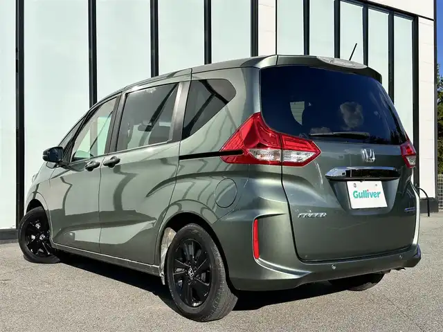 ホンダ フリード ハイブリット G ブラックスタイル 大阪府 2023(令5)年 1.6万km シルバーミストグリーンM ホンダセンシング/リアカメラdeあんしんプラス3/ディーラー純正ナビ　/両側パワースライドドア　/前後ドライブレコーダー/バックカメラ　/シートバックテーブル　/レーダークルーズコントロール　/ＬＥＤヘッドライト/純正アルミホイール