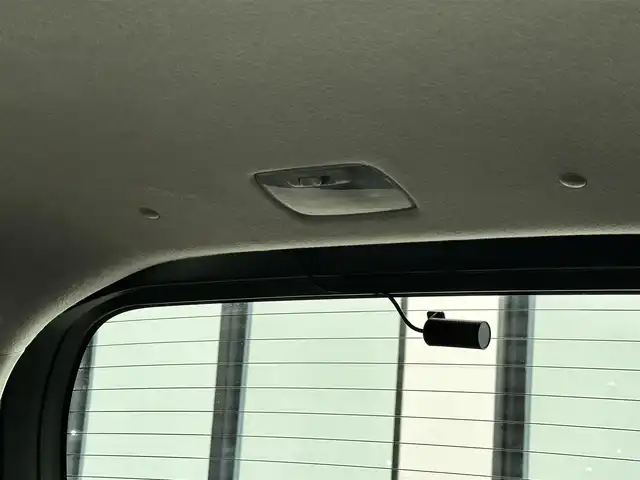 ホンダ フリード ハイブリット G ブラックスタイル 大阪府 2023(令5)年 1.6万km シルバーミストグリーンM ホンダセンシング/リアカメラdeあんしんプラス3/ディーラー純正ナビ　/両側パワースライドドア　/前後ドライブレコーダー/バックカメラ　/シートバックテーブル　/レーダークルーズコントロール　/ＬＥＤヘッドライト/純正アルミホイール