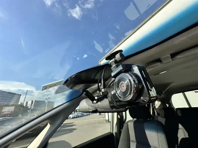 ホンダ フリード ハイブリット G ブラックスタイル 大阪府 2023(令5)年 1.6万km シルバーミストグリーンM ホンダセンシング/リアカメラdeあんしんプラス3/ディーラー純正ナビ　/両側パワースライドドア　/前後ドライブレコーダー/バックカメラ　/シートバックテーブル　/レーダークルーズコントロール　/ＬＥＤヘッドライト/純正アルミホイール