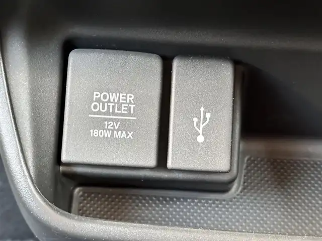 ホンダ フリード ハイブリット G ブラックスタイル 大阪府 2023(令5)年 1.6万km シルバーミストグリーンM ホンダセンシング/リアカメラdeあんしんプラス3/ディーラー純正ナビ　/両側パワースライドドア　/前後ドライブレコーダー/バックカメラ　/シートバックテーブル　/レーダークルーズコントロール　/ＬＥＤヘッドライト/純正アルミホイール