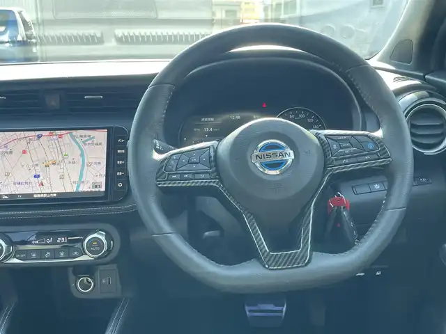 日産 キックス X 福島県 2021(令3)年 4.4万km ブリリアントホワイトパール/ピュアブラック 2トーン セーフティアシスト/プロパイロット/エマージェンシーブレーキ/純正9インチナビ/（CD/DVD/BT）/アラウンドビューモニター/フルセグTV/レーダークルーズコントロール/インテリジェントルームミラー/ハーフレザーシート/LEDヘッドライト/前後ドライブレコーダー/オートホールド/前後コーナーセンサー/ドアバイザー