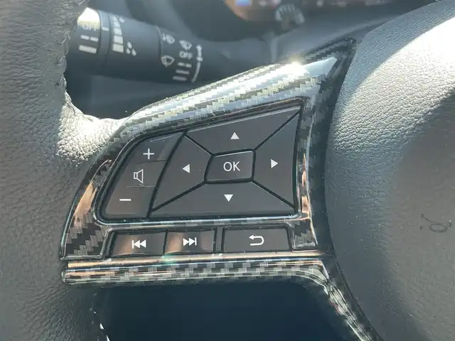 日産 キックス X 福島県 2021(令3)年 4.4万km ブリリアントホワイトパール/ピュアブラック 2トーン セーフティアシスト/プロパイロット/エマージェンシーブレーキ/純正9インチナビ/（CD/DVD/BT）/アラウンドビューモニター/フルセグTV/レーダークルーズコントロール/インテリジェントルームミラー/ハーフレザーシート/LEDヘッドライト/前後ドライブレコーダー/オートホールド/前後コーナーセンサー/ドアバイザー