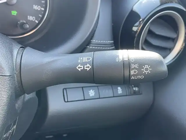 日産 キックス X 福島県 2021(令3)年 4.4万km ブリリアントホワイトパール/ピュアブラック 2トーン セーフティアシスト/プロパイロット/エマージェンシーブレーキ/純正9インチナビ/（CD/DVD/BT）/アラウンドビューモニター/フルセグTV/レーダークルーズコントロール/インテリジェントルームミラー/ハーフレザーシート/LEDヘッドライト/前後ドライブレコーダー/オートホールド/前後コーナーセンサー/ドアバイザー