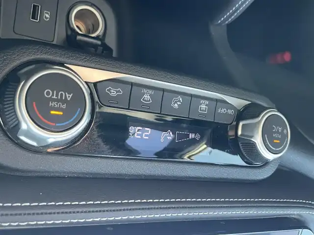 日産 キックス X 福島県 2021(令3)年 4.4万km ブリリアントホワイトパール/ピュアブラック 2トーン セーフティアシスト/プロパイロット/エマージェンシーブレーキ/純正9インチナビ/（CD/DVD/BT）/アラウンドビューモニター/フルセグTV/レーダークルーズコントロール/インテリジェントルームミラー/ハーフレザーシート/LEDヘッドライト/前後ドライブレコーダー/オートホールド/前後コーナーセンサー/ドアバイザー