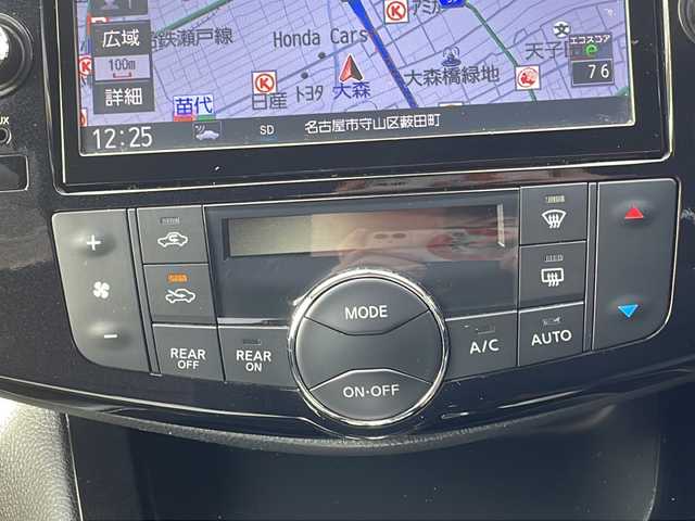 日産 セレナ ハイウェイスター S HV Vセレ 愛知県 2015(平27)年 11.6万km ホワイト /ワンオーナー//取扱説明書//保証書//記録簿//福祉車両//寒冷地仕様//アラウンドビュー//スマートキー//メモリナビ//ワンセグテレビ//バックカメラ//フリップダウンモニター//アイドリングストップ//クルーズコントロール//ドアバイザー//プッシュスタート//両側パワースライドドア//ETC//本革巻きステアリング//エコモード切替スイッチ//ISOFIX//クルーズコントロール//横揺れ防止//プリクラッシュ//純正マット//純正バザー//レーンキープアシスト//電格格納ミラー//UVカットガラス//プライバシーガラス//衝突安全ボディー//ブレーキアシスト//ステアリングテレスコピック機構//トラクションコントロール