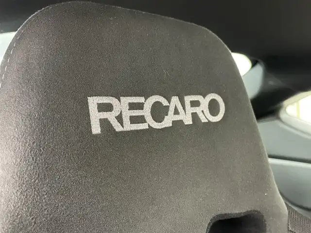 トヨタ ８６ GT 埼玉県 2017(平29)年 2.6万km クリスタルホワイトパール レカロ　フジツボマフラー　ハヤシレーシング　ＴＥＩＮ車高調　ＧＲｅｄｄｙハイパフォーマンスＥＣＵ　ナビ　Ｂｌｕｅｔｏｏｔｈ　ドライブレコーダ―　４点式シートベルト　クルーズコントロール　禁煙車