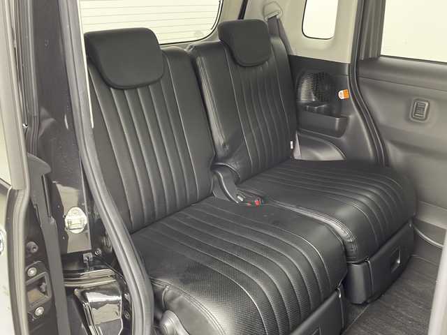 ダイハツ ムーヴ キャンバス G メイクアップ SA Ⅲ 宮城県 2018(平30)年 5.3万km ブラックマイカメタリック 禁煙車/ダイハツスマートアシスト/・衝突回避支援ブレーキ/・車線逸脱警報/・オートハイビーム/・コーナーセンサー/純正7インチナビ/（BT.AM.FM.CD.DVD.SD）/バックカメラ/フルセグテレビ/ETC/前方ドライブレコーダー/両側パワースライドドア/革巻きステアリング/ステアリングスイッチ/プッシュスタート/スマートキー/純正フロアマット/純正ドアバイザー/LEDヘッドライト/LEDフォグランプ/ブラックレザー調シートカバー/社外14インチアルミホイール/横滑り防止機能/アイドリングストップ