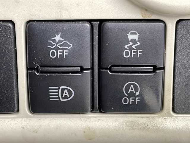 ダイハツ ムーヴ キャンバス G メイクアップ SA Ⅲ 宮城県 2018(平30)年 5.3万km ブラックマイカメタリック 禁煙車/ダイハツスマートアシスト/・衝突回避支援ブレーキ/・車線逸脱警報/・オートハイビーム/・コーナーセンサー/純正7インチナビ/（BT.AM.FM.CD.DVD.SD）/バックカメラ/フルセグテレビ/ETC/前方ドライブレコーダー/両側パワースライドドア/革巻きステアリング/ステアリングスイッチ/プッシュスタート/スマートキー/純正フロアマット/純正ドアバイザー/LEDヘッドライト/LEDフォグランプ/ブラックレザー調シートカバー/社外14インチアルミホイール/横滑り防止機能/アイドリングストップ