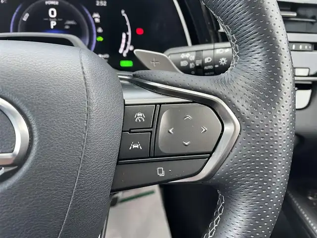 レクサス ＲＸ 500h Fスポーツパフォーマンス 青森県 2024(令6)年 1.3万km ソニッククロム AIS評価5点(外装A、内装B)/ワンオーナー/4WD/プッシュスタート/純正ナビ/全方位カメラ/ビルトインETC/純正21インチAW/純正オレンジキャリパー/レーダークルーズ/レーンキープ/クリアランスソナー/ブラインドスポットモニター/リアクロストラフィックアラート/パーキングアシスト/安心降車アシスト/プロアクティブドライビングアシスト/ロードサインアシスト/リアカメラディテクション/ミラーヒーター/ヘッドアップディスプレイ/デアイサー/切替ドライブモード/S-Flow/パドルシフト/パワーバックドア/前席パワーシート・右前席シートメモリー/前席シートヒーター/LEDヘッドライト/オートライト/フォグライト/前後コーナーセンサー/横滑り防止装置/ウィンカーミラー/純正フロアマット/1500Wコンセント　/置くだけ充電/新車保証書/取扱説明書/スペアキー1本　/カードキー　1枚