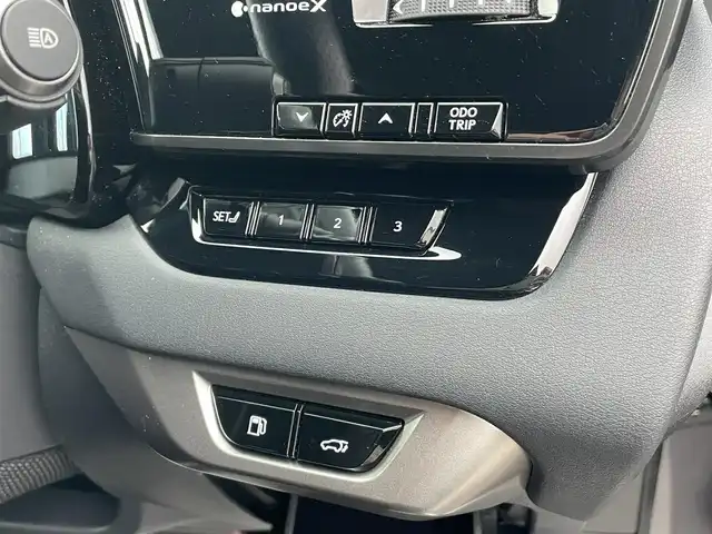 レクサス ＲＸ 500h Fスポーツパフォーマンス 青森県 2024(令6)年 1.3万km ソニッククロム AIS評価5点(外装A、内装B)/ワンオーナー/4WD/プッシュスタート/純正ナビ/全方位カメラ/ビルトインETC/純正21インチAW/純正オレンジキャリパー/レーダークルーズ/レーンキープ/クリアランスソナー/ブラインドスポットモニター/リアクロストラフィックアラート/パーキングアシスト/安心降車アシスト/プロアクティブドライビングアシスト/ロードサインアシスト/リアカメラディテクション/ミラーヒーター/ヘッドアップディスプレイ/デアイサー/切替ドライブモード/S-Flow/パドルシフト/パワーバックドア/前席パワーシート・右前席シートメモリー/前席シートヒーター/LEDヘッドライト/オートライト/フォグライト/前後コーナーセンサー/横滑り防止装置/ウィンカーミラー/純正フロアマット/1500Wコンセント　/置くだけ充電/新車保証書/取扱説明書/スペアキー1本　/カードキー　1枚