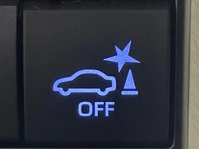 トヨタ ランドクルーザー プラド TX Lパッケージ 道央・札幌 2022(令4)年 2.8万km ホワイトパールクリスタルシャイン ・４WD/・TRDエアロ/・ムーンルーフ/・KENWOODフローディングナビ/　CD／DVD／Bluetooth／フルセグ/・バックカメラ/・純正ビルトインETC/・トヨタセーフティセンス/・プリクラッシュセーフティ/・レーダークルーズコントロール/・オートマチックハイビーム/・レーンキープアシスト/・前後コーナーセンサー/・ベージュレザーシート/・前席パワーシート/・前席シートヒーター＆シートエアコン/・純正フロアマット/・純正AW19インチ/・バグガード/・NashFabCoリアラダー/・LEDヘッドライト/・フォグライト/・スマートキー/・プッシュスタート/・取扱説明書/・保証書