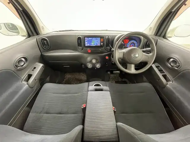 日産 キューブ 15X 岡山県 2013(平25)年 7.8万km ブリリアントホワイトパール 純正ナビ　MM112-W/バックカメラ　/地デジＴＶ　/スマートキー　/プッシュスタート　/ＤＶＤ再生/CD/純正フロアマット　/エアコン　/パワーウィンドウ　/横滑り防止装置　/ダブルエアバック　/アイドリングストップ　/ベンチシート