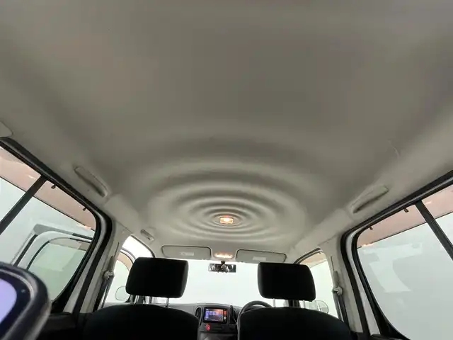 日産 キューブ 15X 岡山県 2013(平25)年 7.8万km ブリリアントホワイトパール 純正ナビ　MM112-W/バックカメラ　/地デジＴＶ　/スマートキー　/プッシュスタート　/ＤＶＤ再生/CD/純正フロアマット　/エアコン　/パワーウィンドウ　/横滑り防止装置　/ダブルエアバック　/アイドリングストップ　/ベンチシート