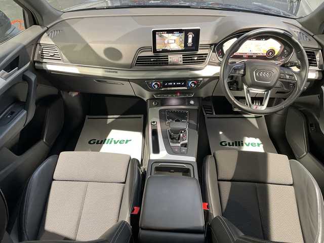 アウディ Ｑ５ 2．0TFSIクワトロ スポーツ 神奈川県 2019(平31)年 2.6万km 青 純正ナビ/（CD/DVD/AM/FM/SD/USB/BT/フルセグTV)/バック・フロントカメラ/前後ドライブレコーダー/ETC2.0/パドルシフト/レーダークルーズコントロール/電動リアゲート/電動パーキングブレーキ/ステアリングスイッチ/Audiプレセンス/Audiサイドアシスト/Audiアクティブレーンアシスト/前後コーナーセンサー/ダウンヒルアシスト/パーキングアシスト/アイドリングストップ/D席メモリシート/D/N席パワーシート/D/N席シートヒーター/ISOFIX/純正フロアマット/純正アルミホイール/スペアキー×１/保証書/取扱説明書