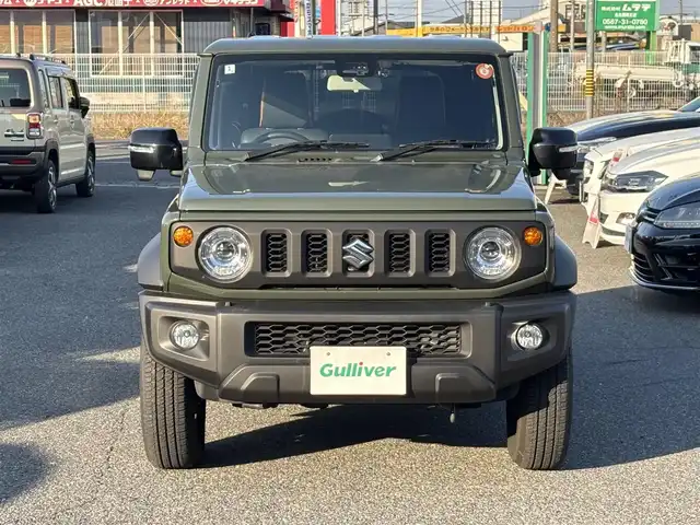 スズキ ジムニー シエラ JC 愛知県 2022(令4)年 1.8万km ジャングルグリーン /禁煙//ワンオーナー//BILSTEINダンパー//純正15AW//純正ナビ//CD/DVD/BT/フルセグ/MSV//バックカメラ//ETC//ドライブレコーダー//スロットルコントローラー//革調シートカバー//シートヒーター（前席）//衝突軽減ブレーキ//車線逸脱警報機能//クルーズコントロール//横滑り防止装置//盗難防止装置//LEDオートライト//フォグランプ//ハイビームアシスト//ヘッドライトウォッシャー//電動格納ウインカーミラー//アイドリングストップ//バニティミラー//本革巻きステアリング//ステアリングスイッチ//ドリンクホルダー//シフトイルミネーション//純正フロアマット//純正ドアバイザー//スペアスマートキー//新車時保証書//取扱説明書//ナビ取扱説明書//ディーラー記録簿　R4/R5/R6/R7//純正ダンパー4本積込//純正背面タイヤカバー付ホイール積込