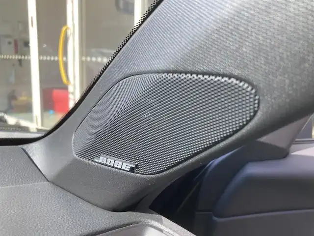 ホンダ シビック EX 長崎県 2022(令4)年 3.9万km クリスタルブラックパール ホンダセンシング/●衝突軽減ブレーキ（CMBS）/●近距離衝突軽減ブレーキ/●歩行者事故低減ステアリング/●路外逸脱抑制機能/●渋滞追従機能付アダプティブクルーズコントロール（ACC）/●車線維持支援システム（LKAS）/●誤発進抑制機能/●後方誤発進抑制機能/●先行車発進お知らせ機能/●標識認識機能/●アダプティブドライビングビーム（ADB）/●オートハイビーム/メーカーOPナビ/・Bluetooth接続/・フルセグTV/・スマートフォン連携/・USB入力/ドライブレコーダー【ZDR035】/ビルトインETC2.0/コーナーセンサー/ハーフレザーシート/・パワーシート/・シートヒーター/ステアリングスイッチ/パドルシフト/電子パーキング/ブレーキホールド機能/LEDオートヘッドライト/BOSEオーディオ/ワイヤレス充電/ISOFIX