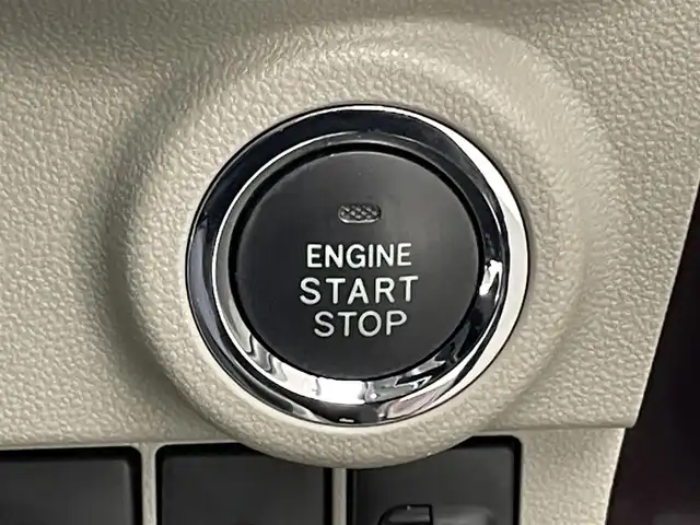 ダイハツ キャスト スタイル X SAⅡ 愛知県 2017(平29)年 5.5万km プラムブラウンクリスタルマイカ 社外ナビ　バックカメラ　シートヒーター　禁煙車　ＴＶ　Ｂｌｕｅｔｏｏｔｈ　ＤＶＤ再生　スマアシII　衝突軽減　踏み間違い防止装置　オートライト　プッシュスタート　アイドリングストップ　純正フロアマット