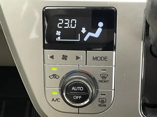 ダイハツ キャスト スタイル X SAⅡ 愛知県 2017(平29)年 5.5万km プラムブラウンクリスタルマイカ 社外ナビ　バックカメラ　シートヒーター　禁煙車　ＴＶ　Ｂｌｕｅｔｏｏｔｈ　ＤＶＤ再生　スマアシII　衝突軽減　踏み間違い防止装置　オートライト　プッシュスタート　アイドリングストップ　純正フロアマット