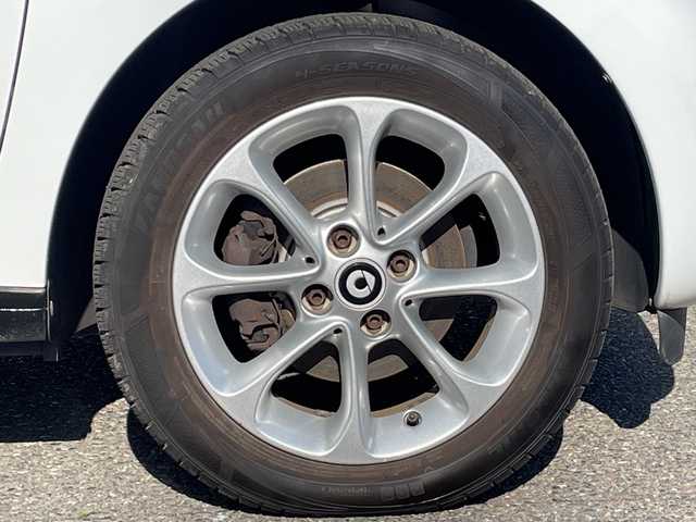 スマート ＭＣＣ スマート フォーフォー パッション 岐阜県 2016(平28)年 4.4万km クリスタルホワイト /登録時43922km//社外7インチポータブルナビ/(ワンセグTV/SD)//前席シートヒーター//前方ドライブレコーダー//バックカメラ//フロアマット//純正15インチアルミホイール//スペアキー×1//ETC