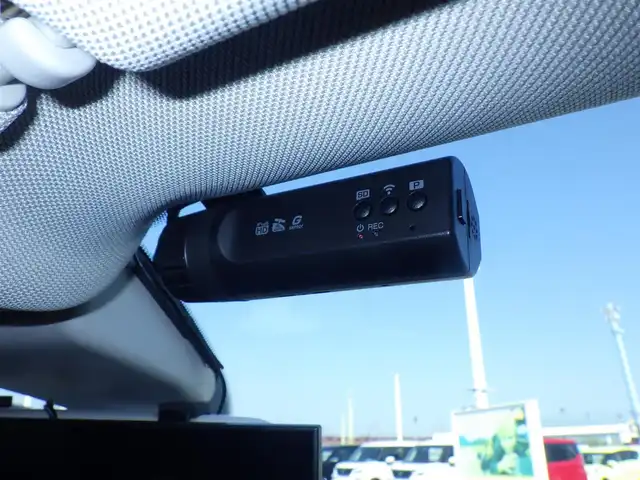 アウディ Ａ６ 3．0 TFSI クワトロ 千葉県 2014(平26)年 4.3万km 白 純正メモリーナビ/地デジTV/【DVD/CD再生機能　Bluetooth接続】/バックカメラ/レザーシート/前席パワーシート/シートヒーター/BOSEサウンド/ドライブレコーダー（前後撮影）/ETC/LEDヘッドライト/ウインカーミラー/純正19インチアルミホイル/サイド/カーテンエアバッグ/スマートキー