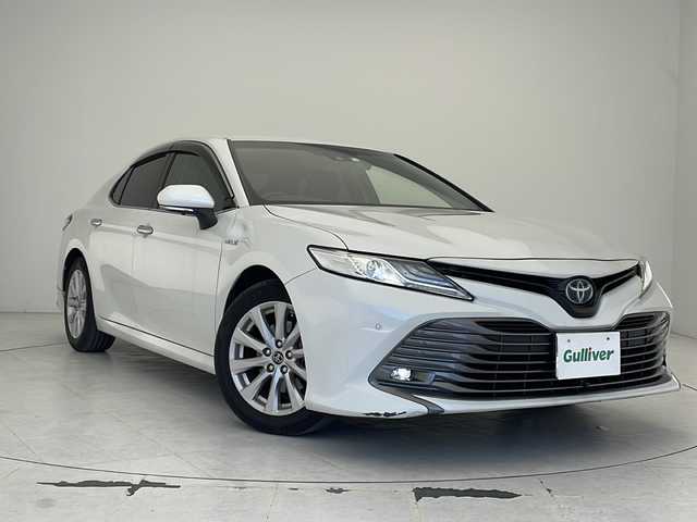 トヨタ カムリ G 沖縄県 2018(平30)年 9.3万km プラチナホワイトパールマイカ 純正９インチナビ（NSZT-Y66T）/フルセグＴＶ/ＤＶＤ/ＣＤ/ｂｌｕｅｔｏｏｔｈ/ＵＳＢ/バックカメラ/ＥＴＣ/ドライブレコーダー/ＬＥＤヘッドライト/トヨタセーフティセンス/プッシュスタート/クルーズコントロール