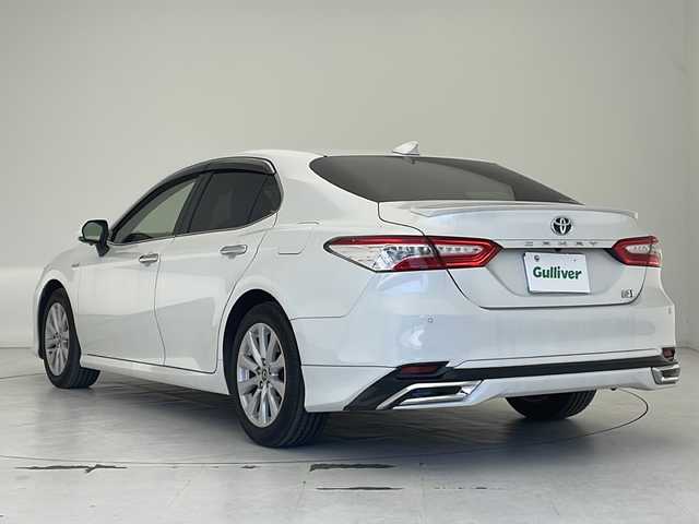 トヨタ カムリ G 沖縄県 2018(平30)年 9.3万km プラチナホワイトパールマイカ 純正９インチナビ（NSZT-Y66T）/フルセグＴＶ/ＤＶＤ/ＣＤ/ｂｌｕｅｔｏｏｔｈ/ＵＳＢ/バックカメラ/ＥＴＣ/ドライブレコーダー/ＬＥＤヘッドライト/トヨタセーフティセンス/プッシュスタート/クルーズコントロール