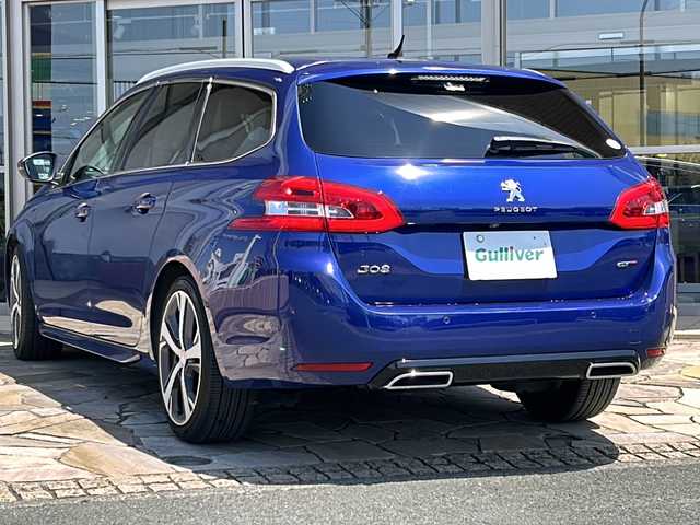 プジョー ３０８ SW GT ブルーHDi 静岡県 2018(平30)年 7.5万km マグネティックブルー 主要装備/・プッシュスタート/・ETC車載器/・バックモニター/・アクティブセーフティブレーキ/・レーンキープアシスト/・アダプティブクルーズコントロール/・前後コーナーセンサー/・ブラインドスポットモニター/・純正18インチAW/・LEDヘッドライト/・社外フロアマット/・スペアキー/・アイドリングストップ/・オートマチックハイビーム/・
