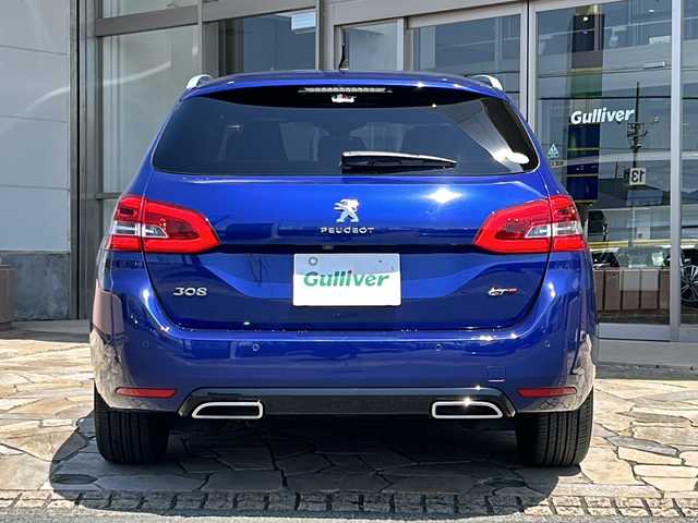 プジョー ３０８ SW GT ブルーHDi 静岡県 2018(平30)年 7.5万km マグネティックブルー 主要装備/・プッシュスタート/・ETC車載器/・バックモニター/・アクティブセーフティブレーキ/・レーンキープアシスト/・アダプティブクルーズコントロール/・前後コーナーセンサー/・ブラインドスポットモニター/・純正18インチAW/・LEDヘッドライト/・社外フロアマット/・スペアキー/・アイドリングストップ/・オートマチックハイビーム/・