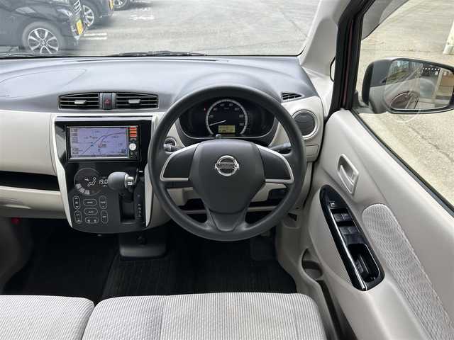 日産 デイズ X 岩手県 2013(平25)年 8.5万km レディッシュマルーンPM 4WD/純正ナビ（型式MM113D-W）/全方位モニター　/フルセグＴＶ　/アイドリングストップ　/スマートキー　/プッシュスタート　/電格ミラー　/リアワイパー　/ドアバイザー　/フロアマット　/１２Ｖ／１２０Ｗソケット　/保証書　取説