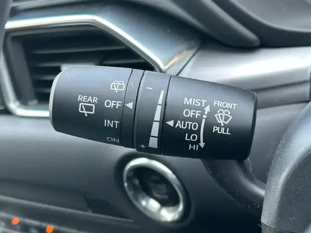 マツダ ＣＸ－５ XD プロアクティブ 静岡県 2019(平31)年 6.7万km マシーングレープレミアムM 純正ナビ/（AM/FM/CD/DVD/BT/iPod/AUX)/フルセグTV/全方位カメラ/レーダークルーズコントロール/電動パーキングブレーキ/パワーバックドア/運転席パワーシート/運転席メモリーシート/前席シートヒーター/ハンドルヒーター/ヘッドアップディスプレイ/衝突被害軽減システム/レーンディパーチャーアラート/横滑り防止装置/純正17インチアルミホイール/前後コーナーセンサー/LEDヘッドライト/純正フロアマット/ETC/プッシュスタート/スマートキー×1/スペアキー×1/取扱説明書