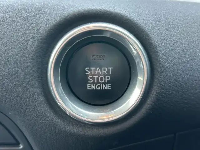 マツダ ＣＸ－５ XD プロアクティブ 静岡県 2019(平31)年 6.7万km マシーングレープレミアムM 純正ナビ/（AM/FM/CD/DVD/BT/iPod/AUX)/フルセグTV/全方位カメラ/レーダークルーズコントロール/電動パーキングブレーキ/パワーバックドア/運転席パワーシート/運転席メモリーシート/前席シートヒーター/ハンドルヒーター/ヘッドアップディスプレイ/衝突被害軽減システム/レーンディパーチャーアラート/横滑り防止装置/純正17インチアルミホイール/前後コーナーセンサー/LEDヘッドライト/純正フロアマット/ETC/プッシュスタート/スマートキー×1/スペアキー×1/取扱説明書