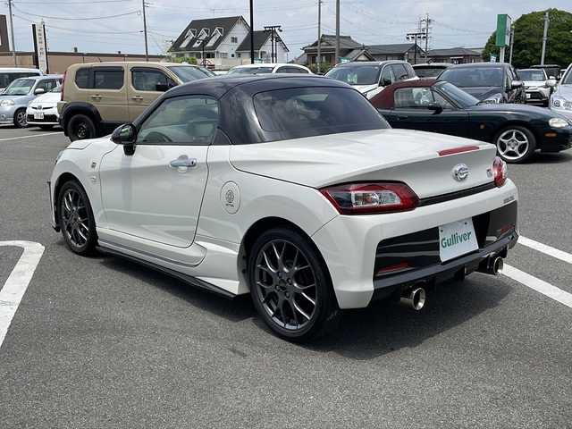 トヨタ コペン GRスポーツ 岐阜県 2022(令4)年 2.5万km パールホワイトⅢ 登録時走行距離25.071km/純正ナビ　/ＧＲフルエアロ　/社外ＨＫＳツインマフラー　/社外ＢＢＳマフラー　/ドライブレコーダー　/ＥＴＣ　/バックカメラ　/横滑り防止装置　/シートヒーター　/ＬＥＤヘッドライト　/オートライト　/フォグランプ/プッシュスタート　/スマートキー/オープンカー/純正フロアマット